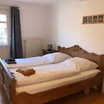 Gaestehaus Lina